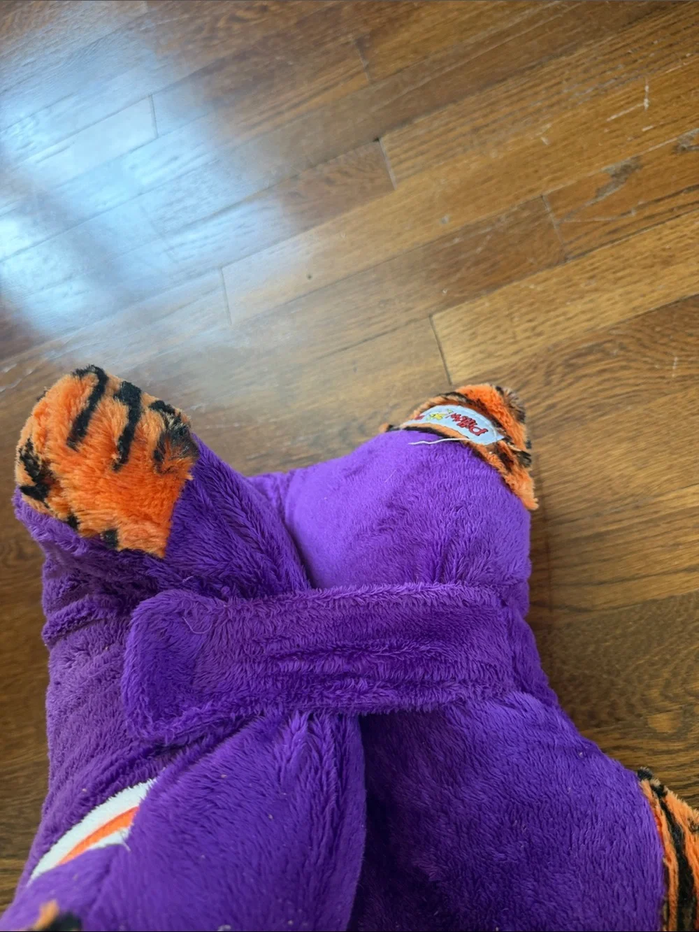 Pillow Pets plush accent
